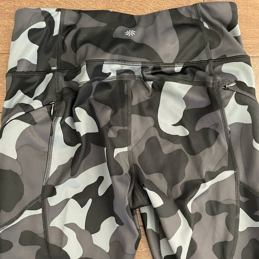 EUC Athleta full length camo tights - Picture 3 of 5